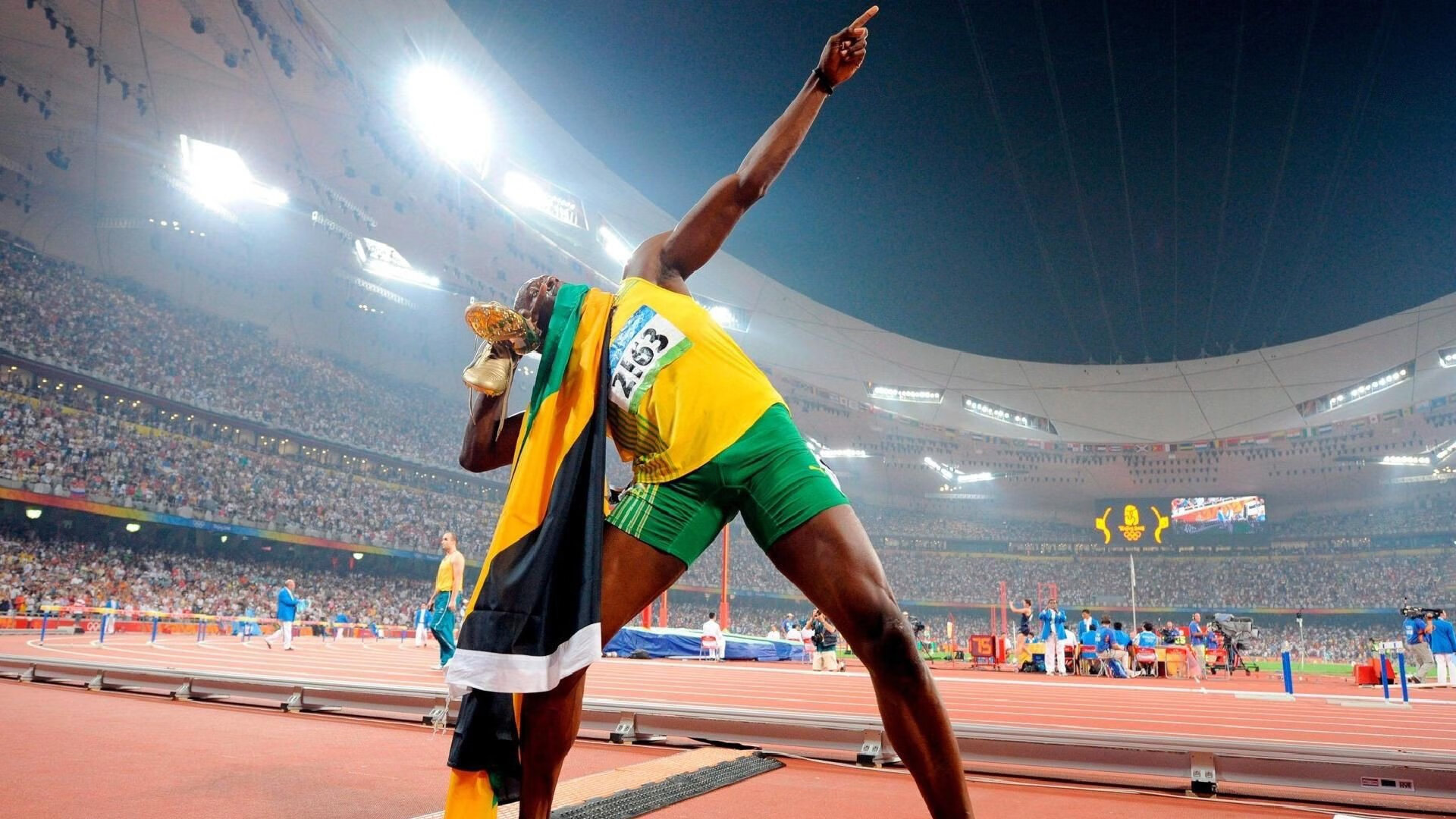 萨拉赫攻防两端统治，哥斯达黎加绝杀威尔士，足球世界的两极叙事